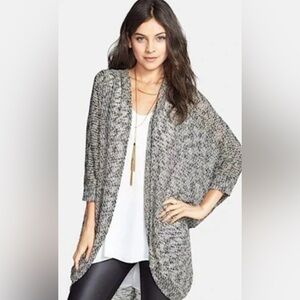 Painted Threads Oversized Open Front Cardigan XS Grey Long Batwing